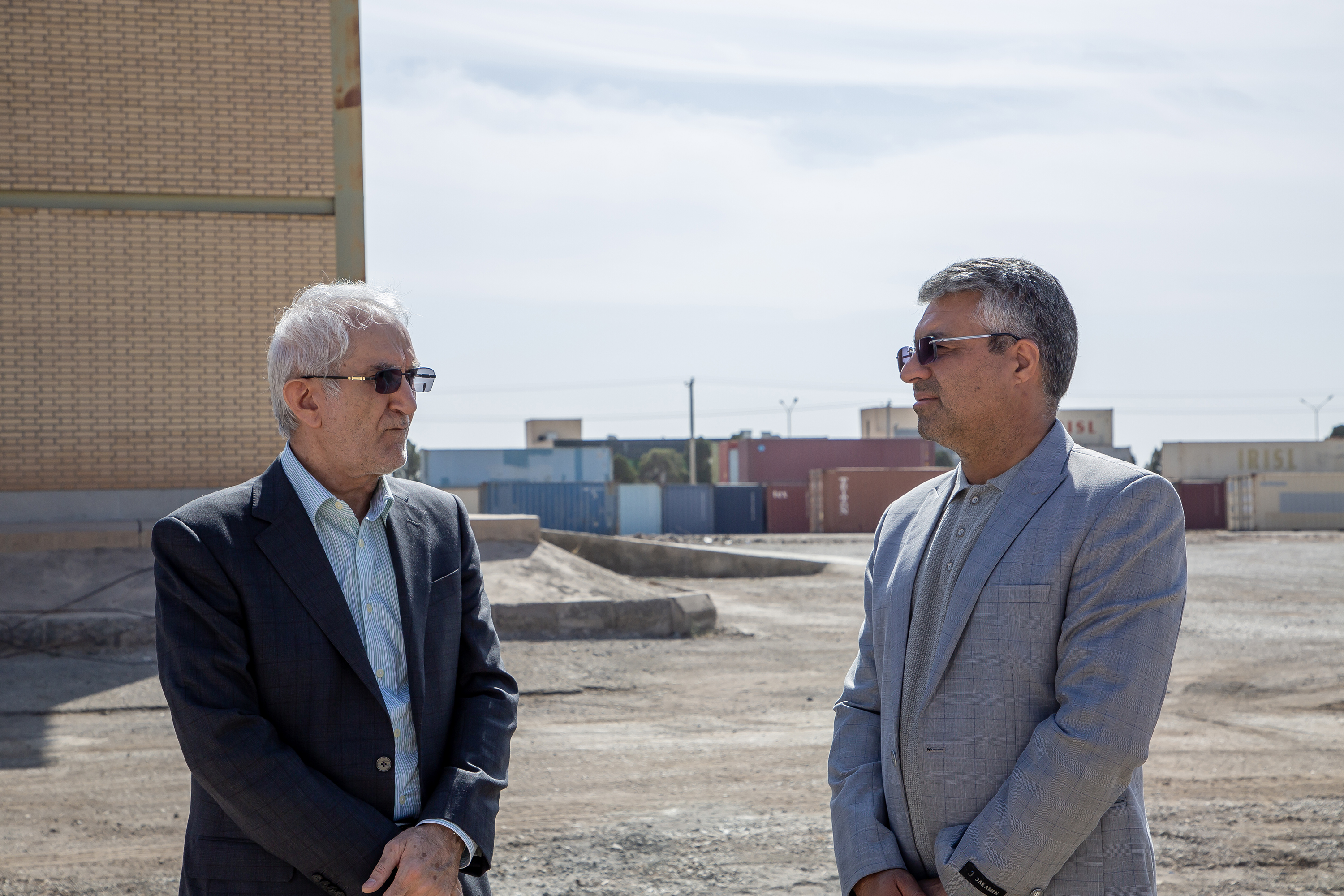  رونمایی از منشور اخلاقی در منطقه ویژه اقتصادی سیرجان / آغاز برنامه‌های توسعه‌ای و سرمایه‌گذاری