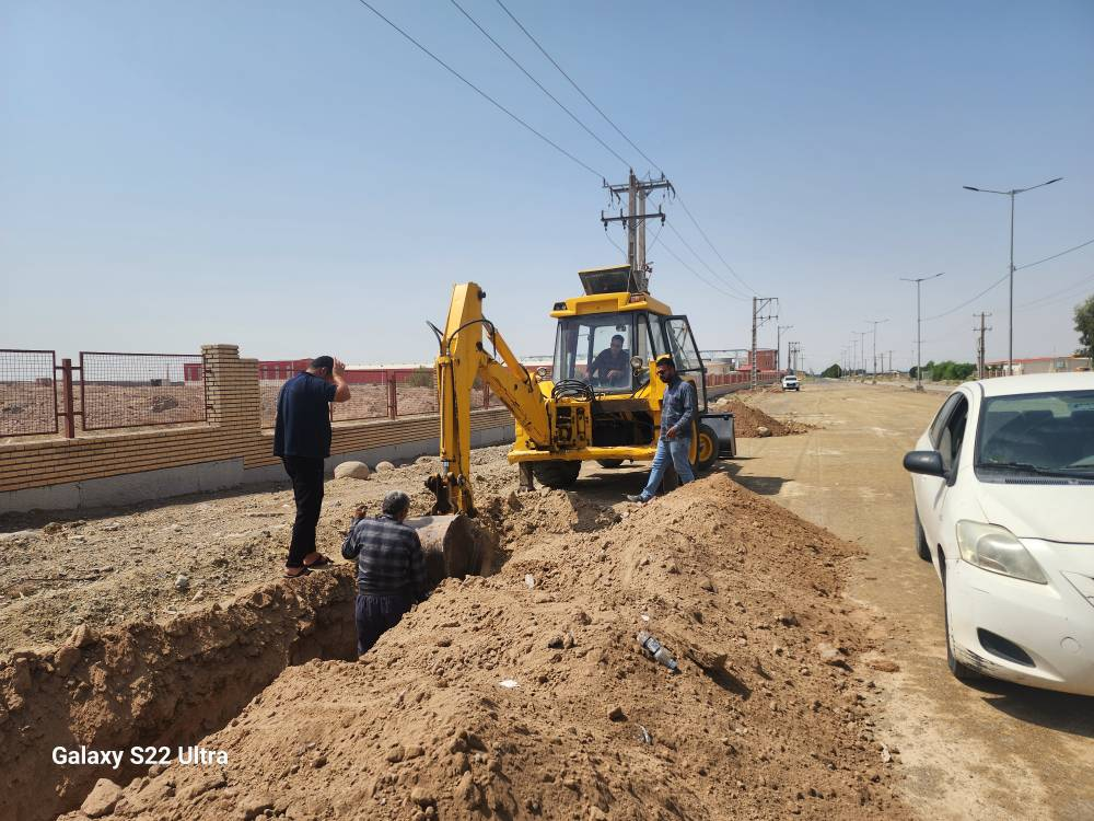 Start of the operation to install the water distribution network pipeline in the warehouse sector